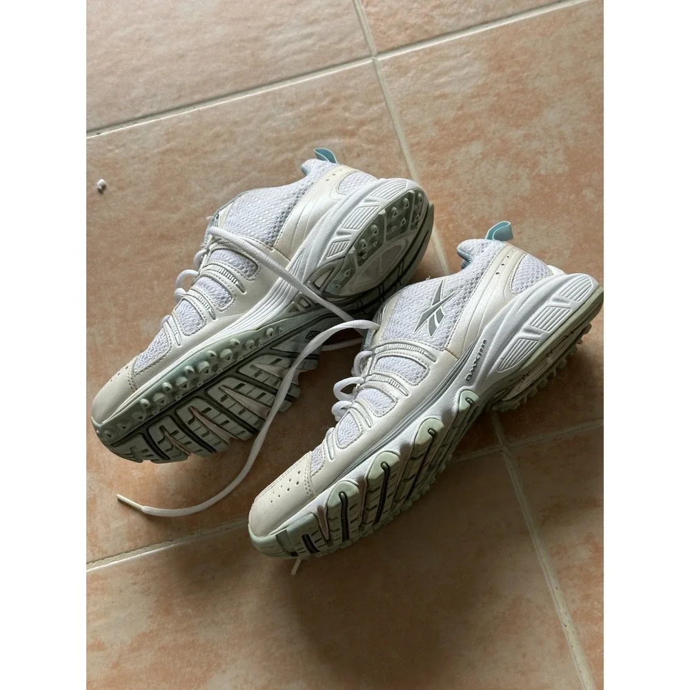 Reebok White Athletic Shoes RB 810 PYE 2-180450 -‎ Women's Size 7.5